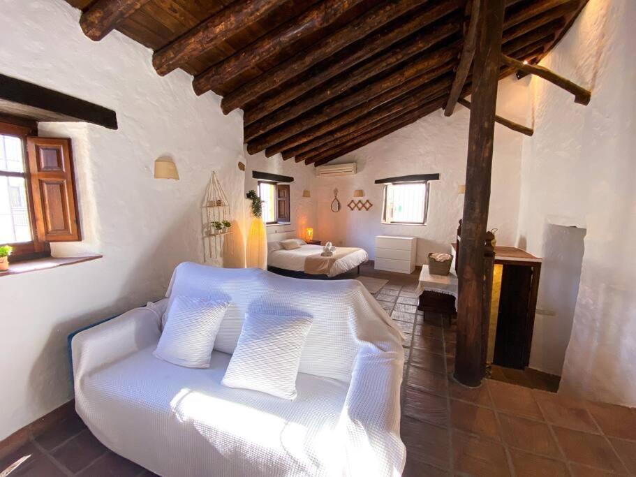 Casabenadalid. Casa Rural Con Piscina. מראה חיצוני תמונה
